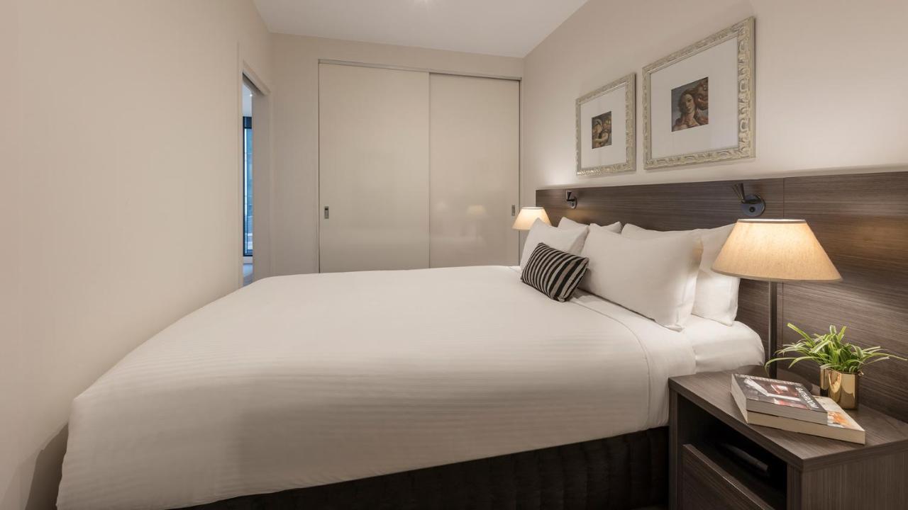 Wrap On Southbank Aparthotel เมลเบิร์น ภายนอก รูปภาพ